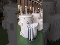 Pole montierter Transformator